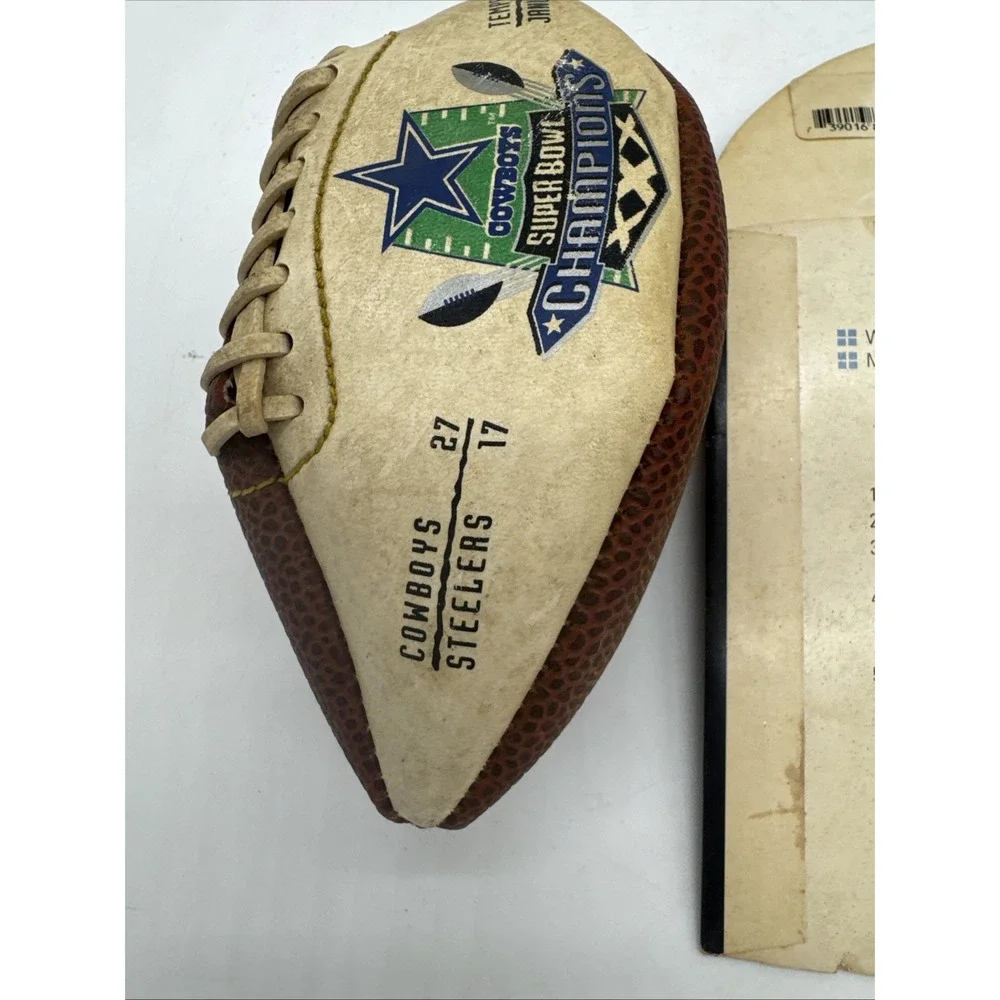 1996  Dallas‎ Cowboys Super Bowl Champions Mini Football And Troy Aikman Window